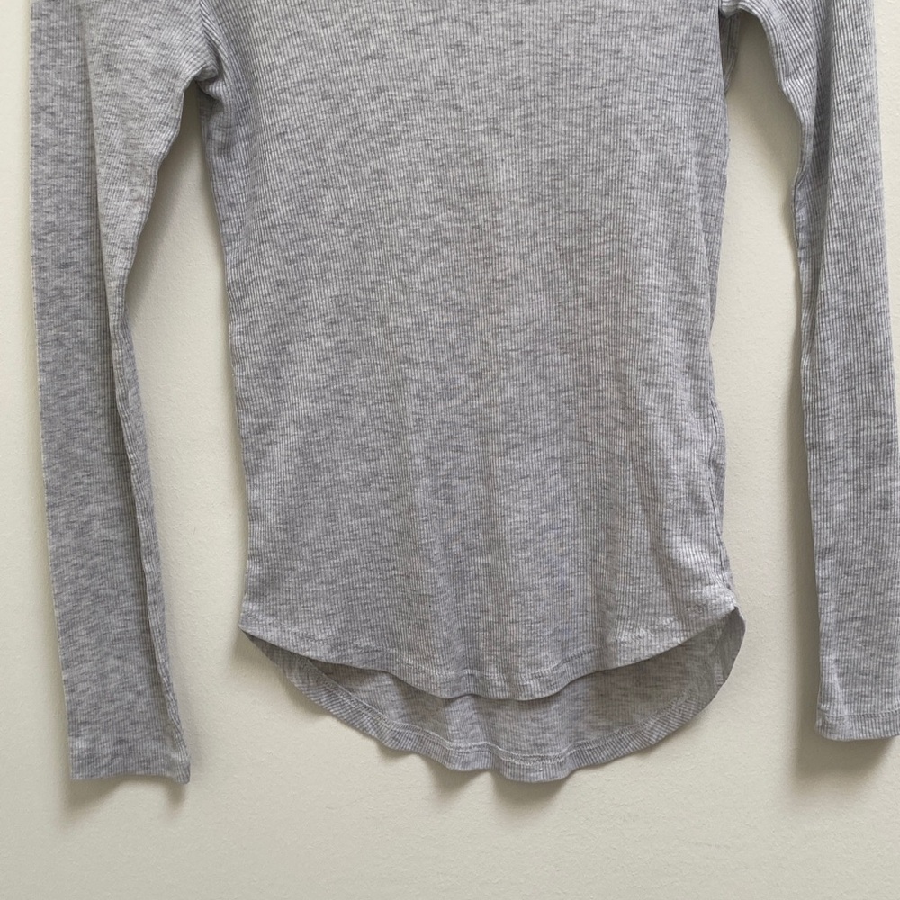 H&M Light Gray Ribbed Turtleneck - Picture 5 of 7